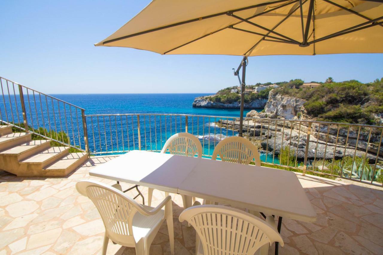 Beautiful Private Villa On The Sea Santanyí Eksteriør billede